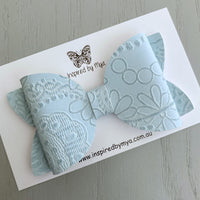 Alani Bow - Light Blue