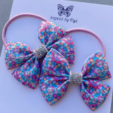 Elastic Bow Piggy Pair - Rainbow Hearts