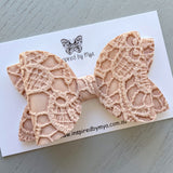 Alani Bow - Almond Lace