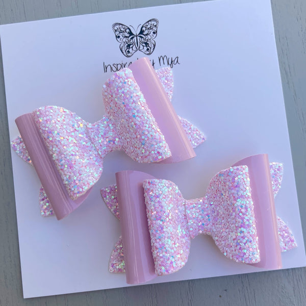 Small Mariah Piggy Clip Pair - Light Pink Mix Glitter