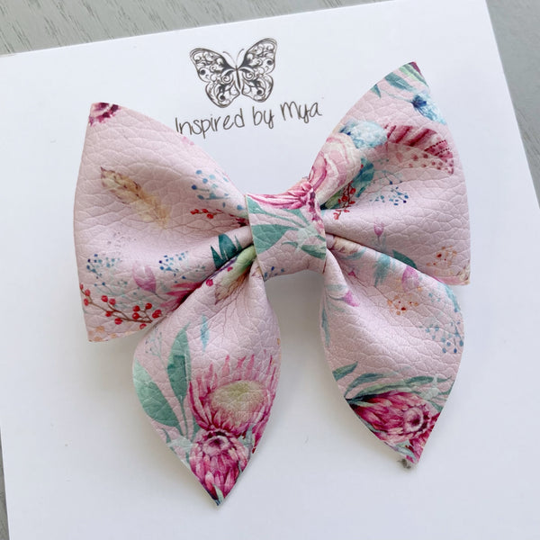 Small Everly Bow Clip - Floral