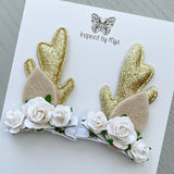 Floral Reindeer Piggy Clip Pair (sit upright)