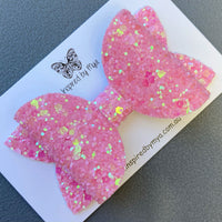 Alani Bow - Bubblegum Pink Surprise Glitter