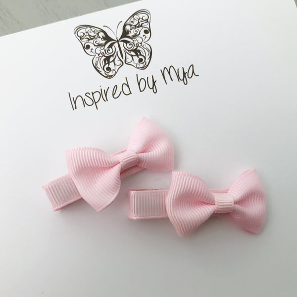 Tiny Bow Clip Piggy Pair - Light Pink